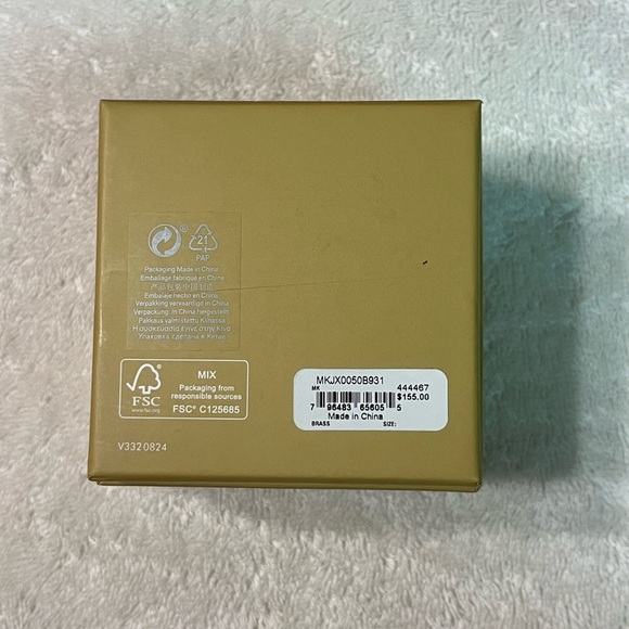 NEW Michael Kors two-toned necklace. Silver & gold tones. Chain link Box incl - Picture 10 of 14